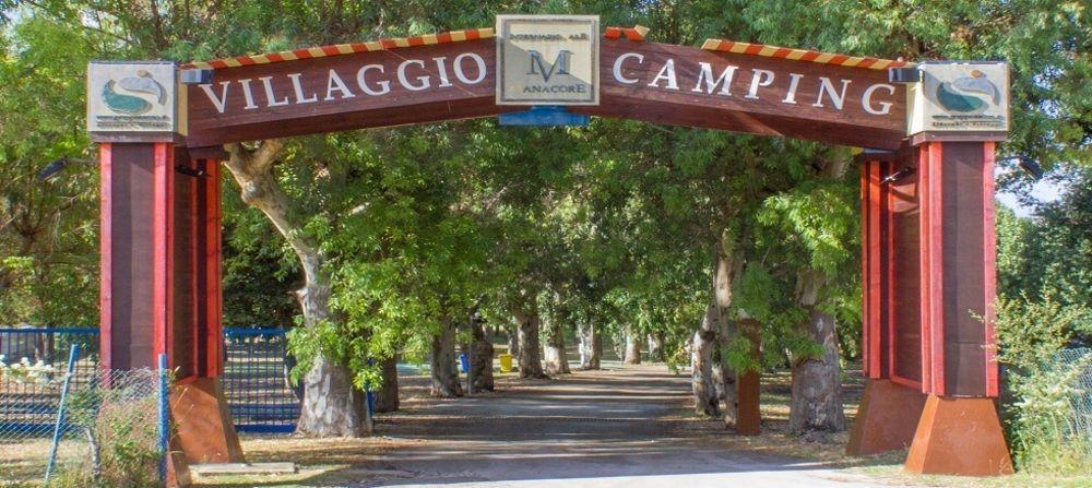 Happy Camp Camping Village Internazionale Manacore ペスキチ エクステリア 写真